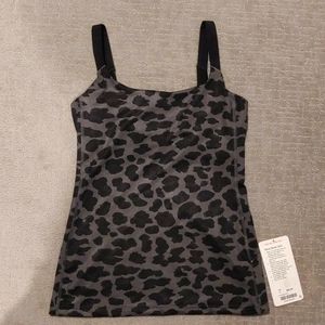 NWT Lululemon Barre None Tank